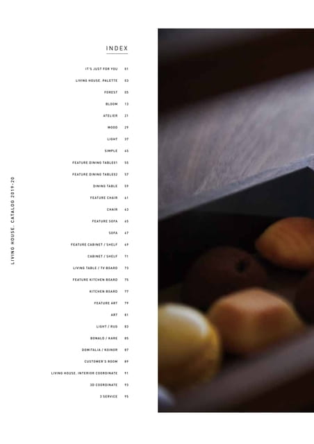LIVING HOUSE. Catalog2019-20（2ページ目）