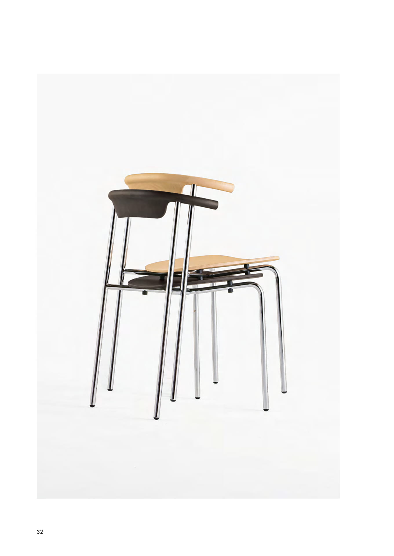 CHAIRS（34ページ目）