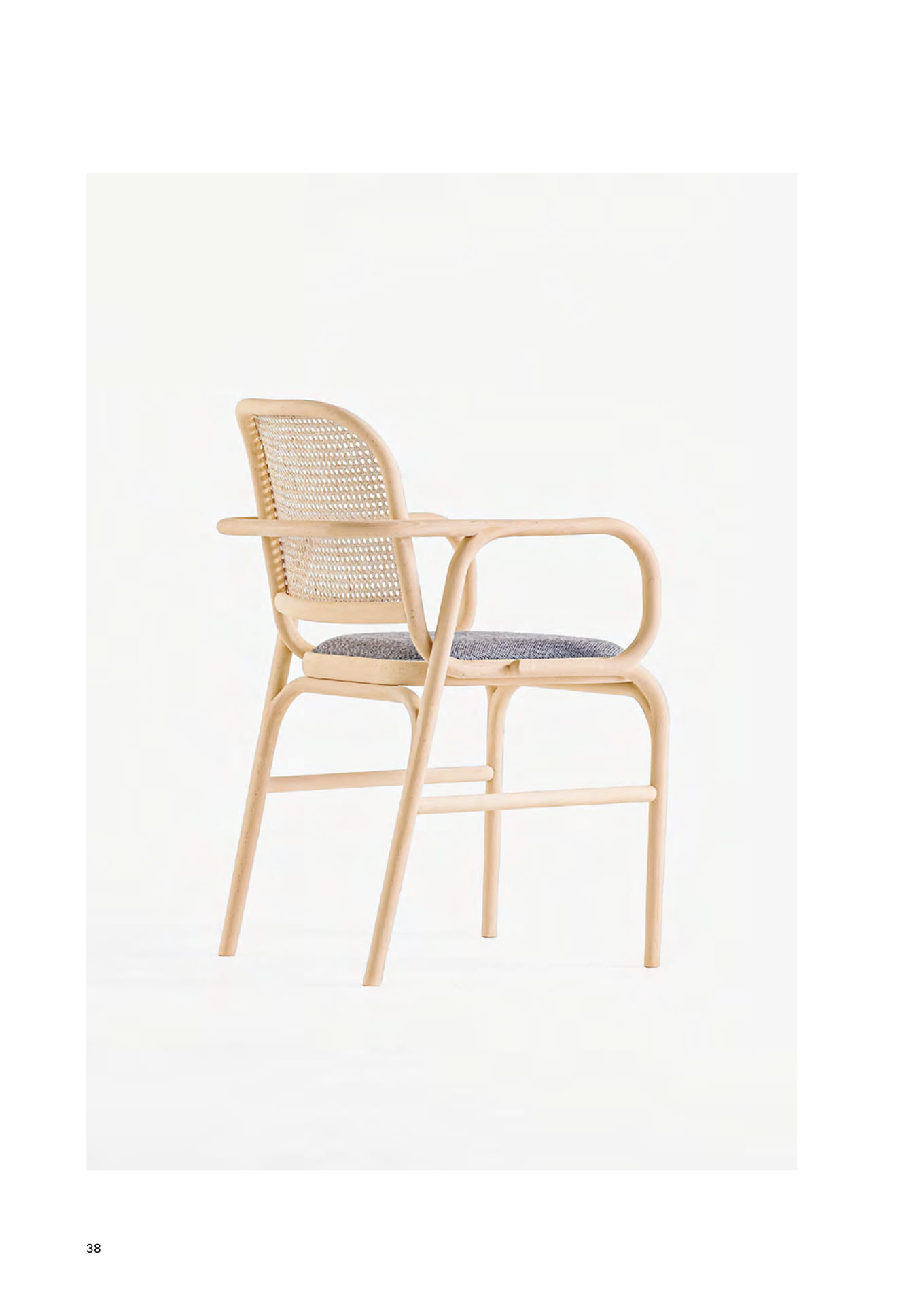 CHAIRS（40ページ目）