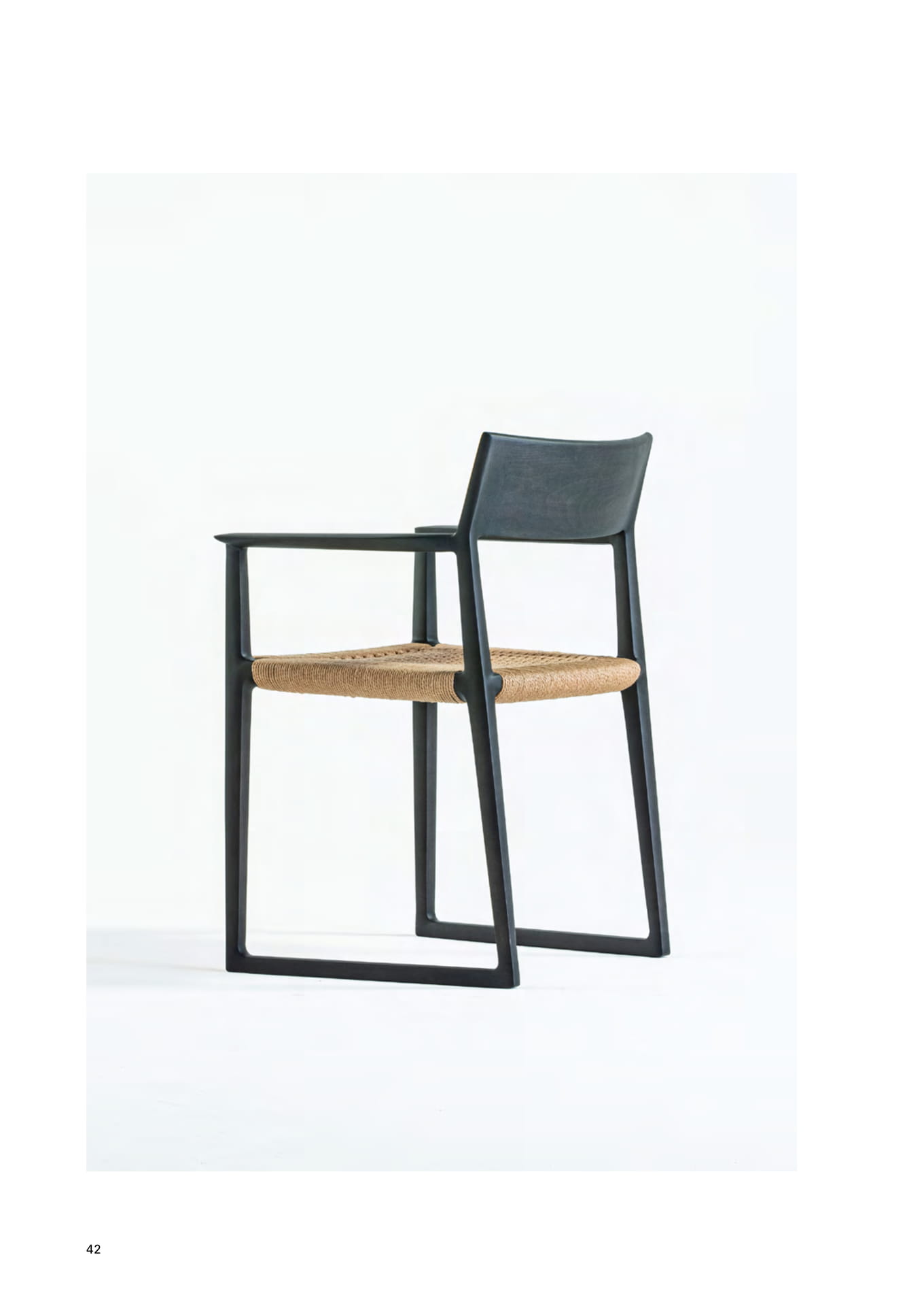 CHAIRS（44ページ目）