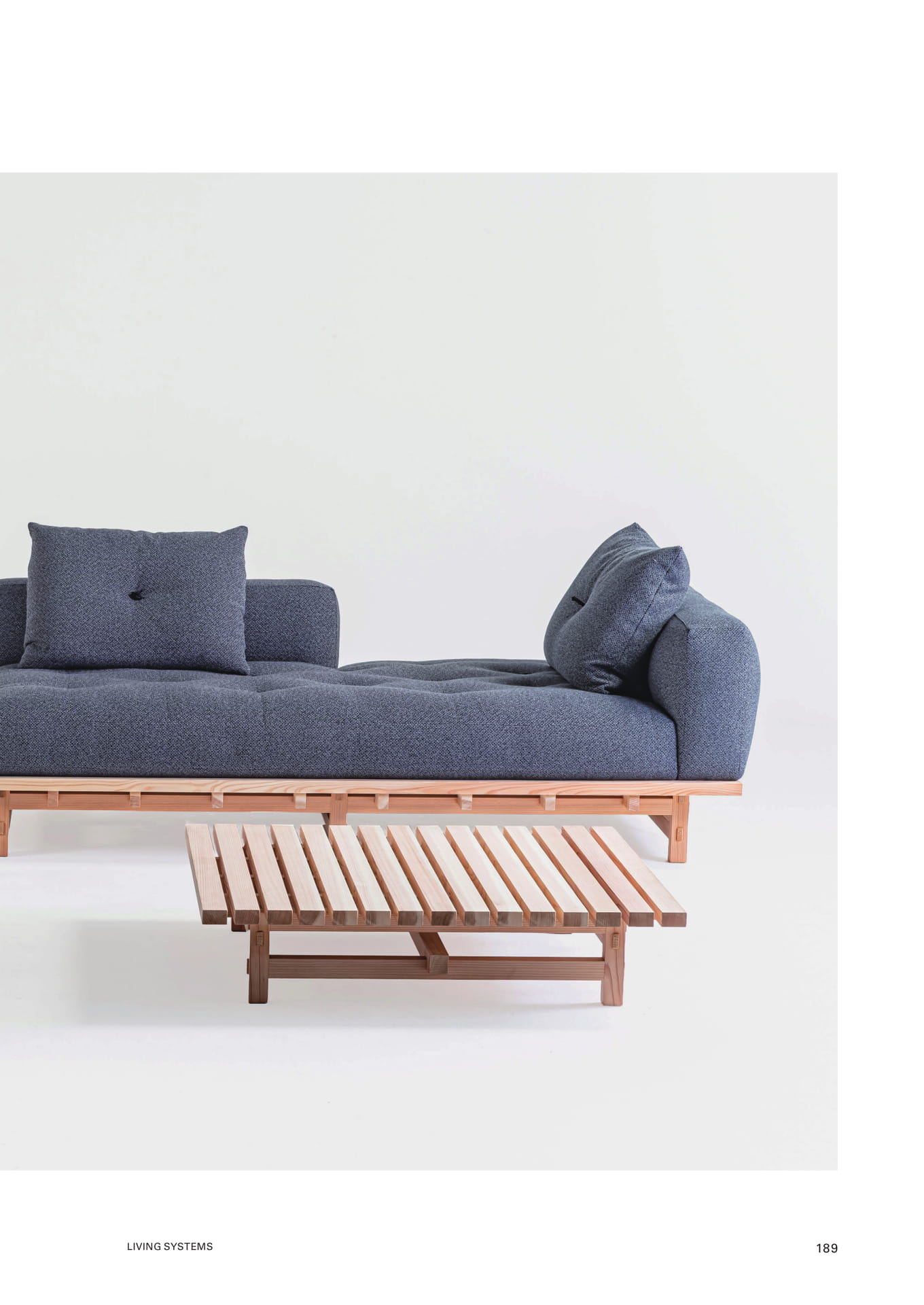SGS Sofa & SGT Low table(191ページ目)