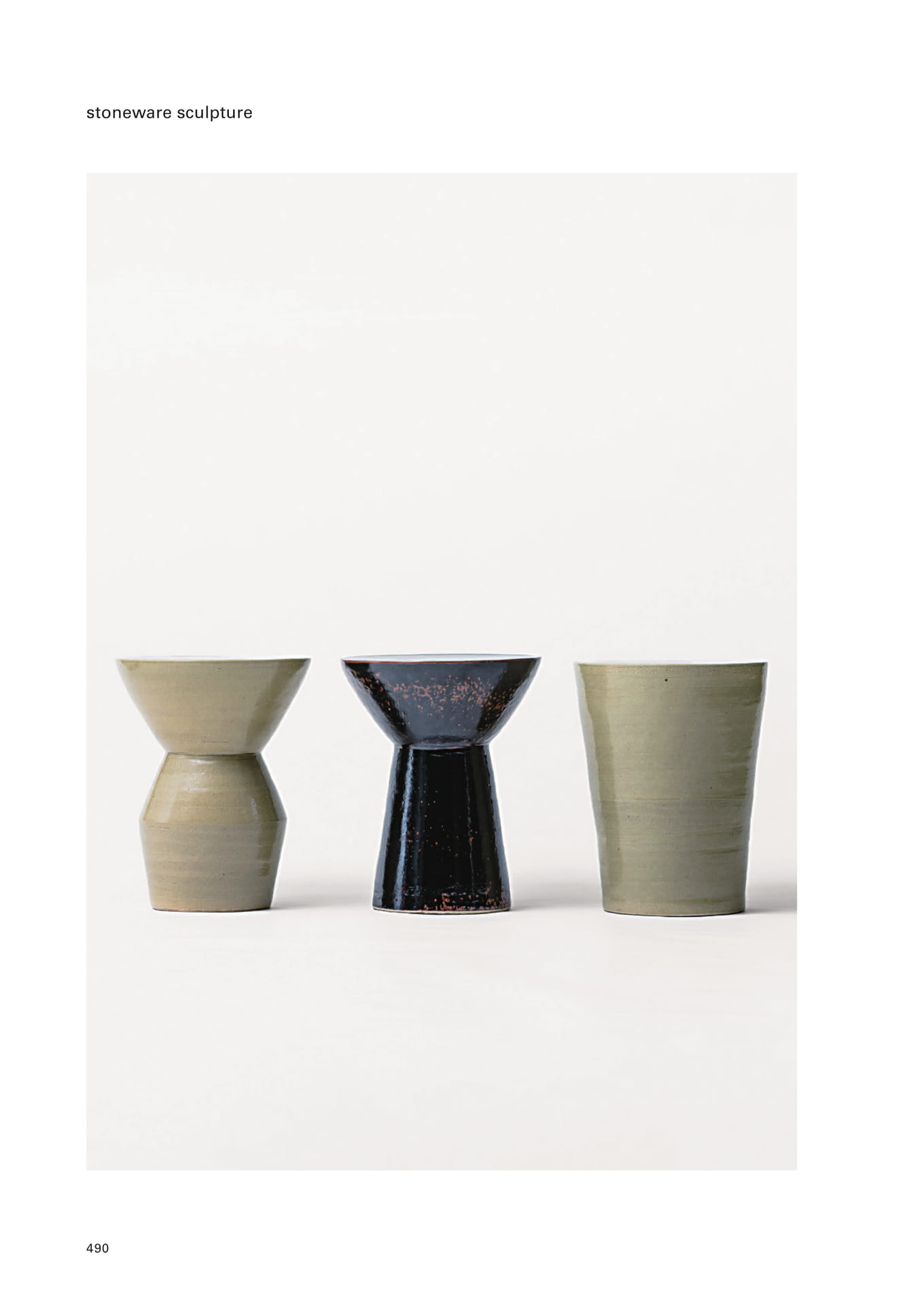Stoneware sculpture(492ページ目)
