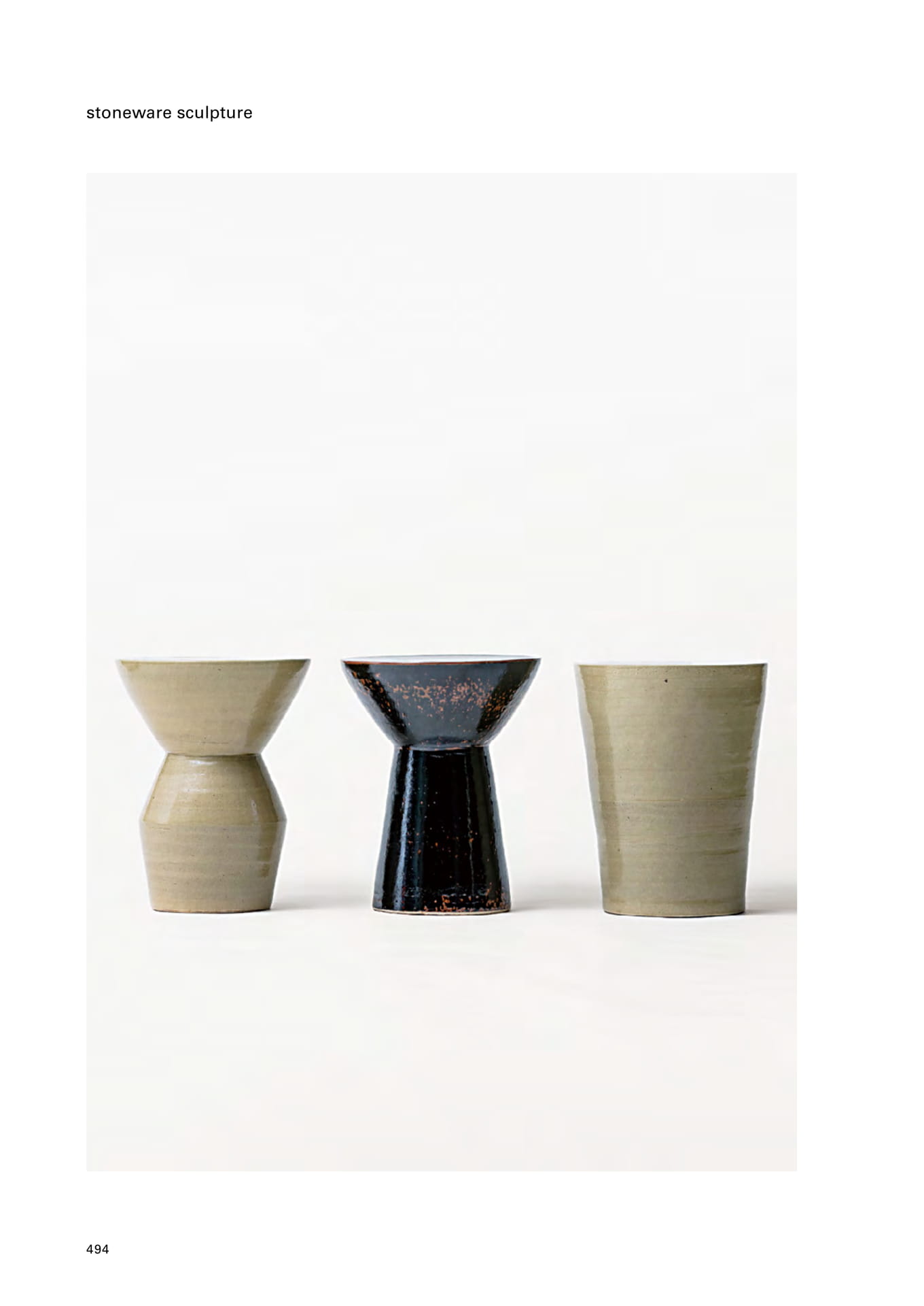 Stoneware sculpture（496ページ目）