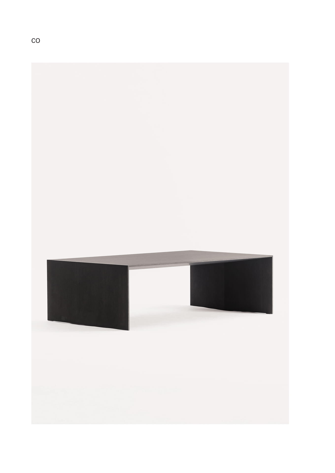 Low table(594ページ目)