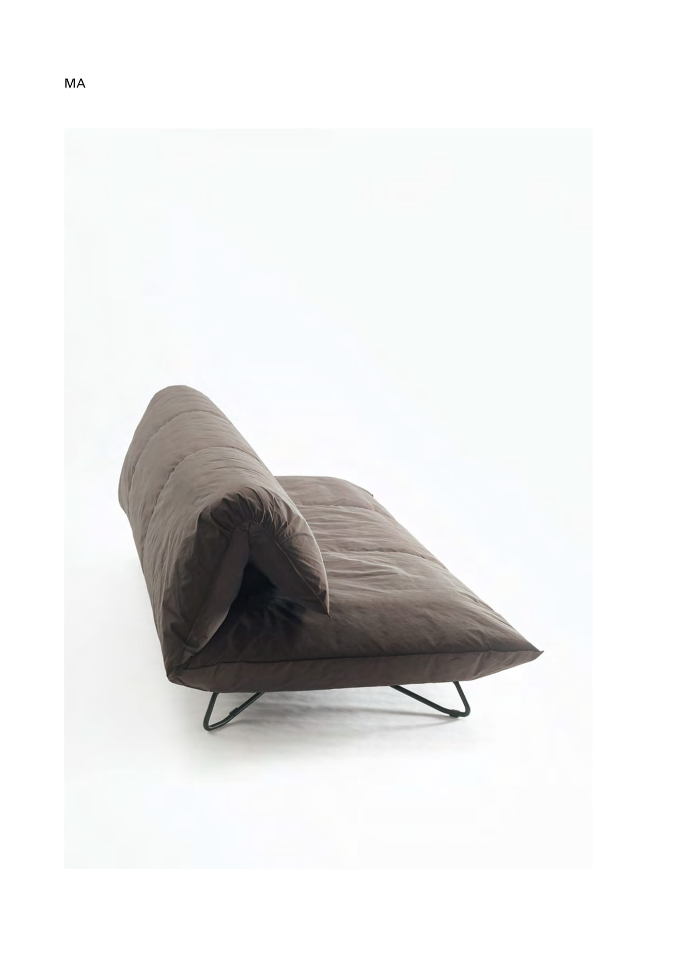 MA Sofa（596ページ目）